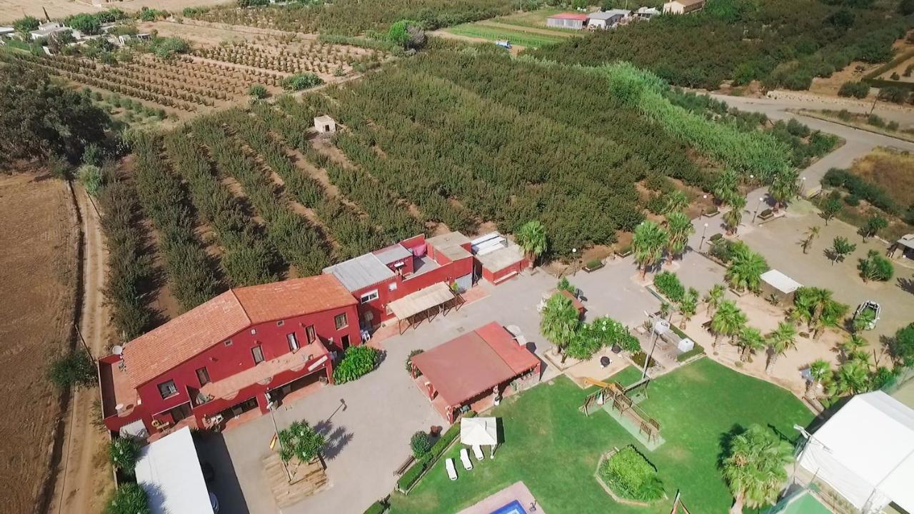 Villa Finca Escalicha Камбрильс Экстерьер фото